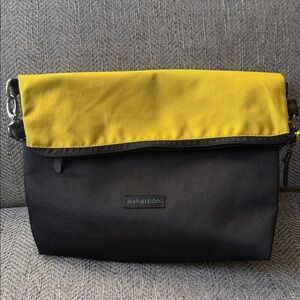 Sherpani Yellow & Black Nylon Flap Shoulder/Crossbody Bag